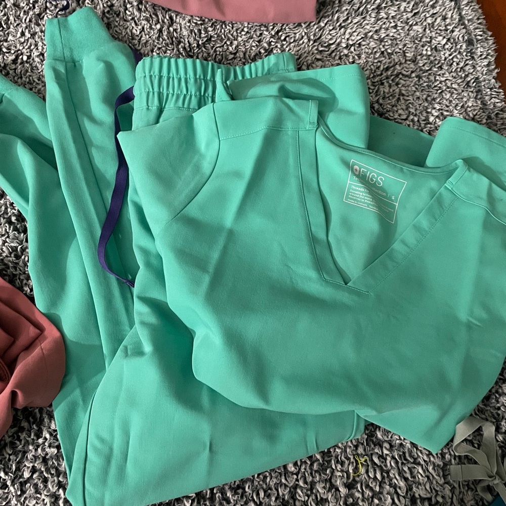 FIGS SURGICAL GREEN SET S/M